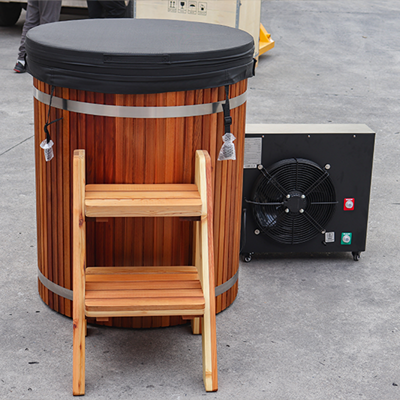 FC-4 Wooden Cold Plunge Tub