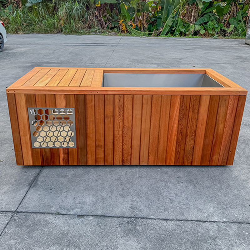 FC-13 Wooden Cold Plunge Tub