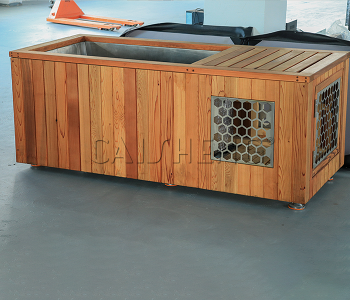 FC-13 Wooden Cold Plunge Tub