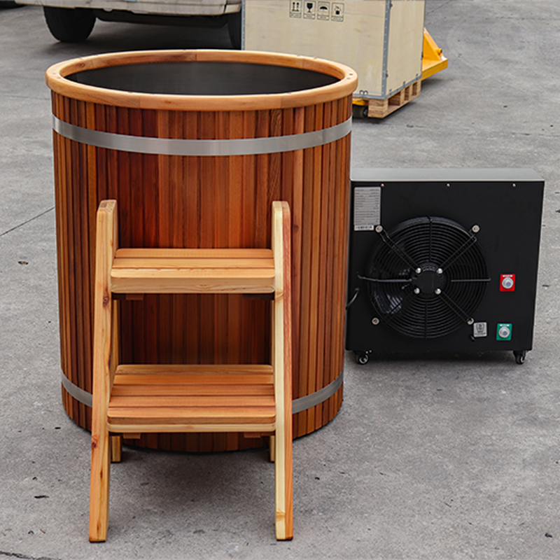 FC-4 Wooden Cold Plunge Tub