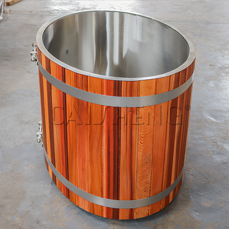 FC-6 Wooden Cold Plunge Tub