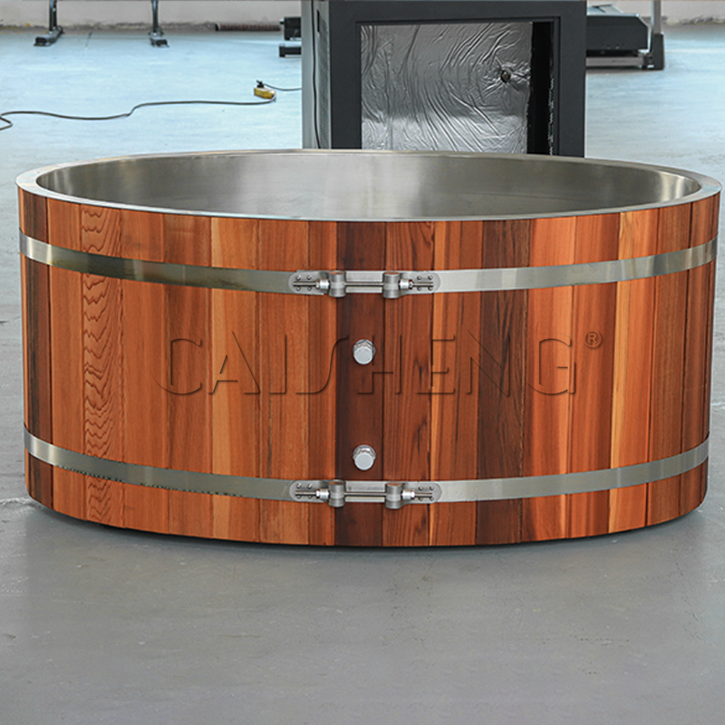 FC-6 Wooden Cold Plunge Tub